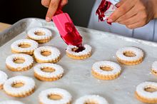 4 ways to avoid the Freshman 15 Image